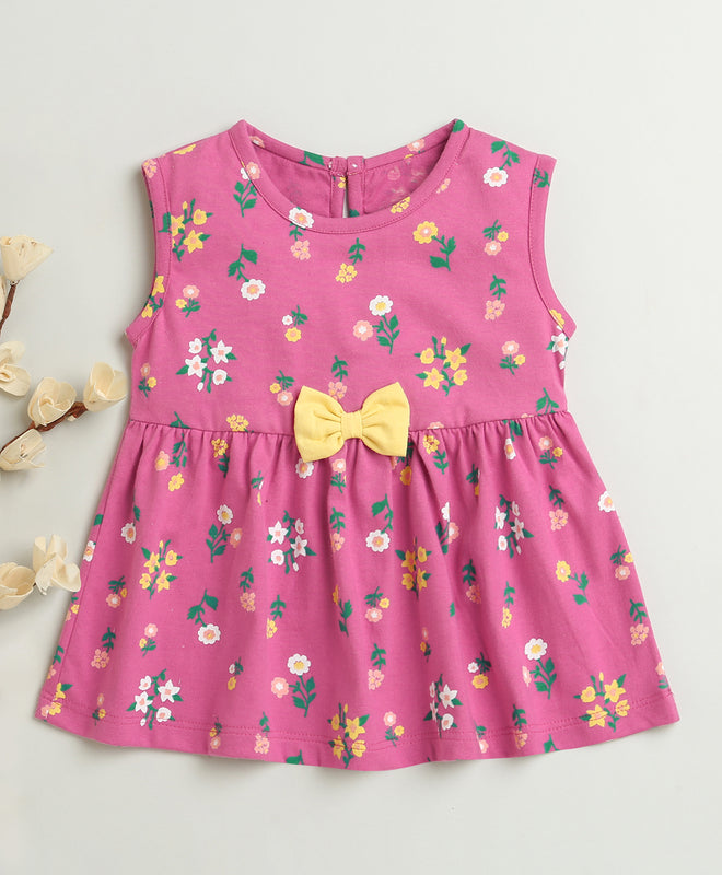 Magenta Girls Sleeveless Cotton Knee Length Frock