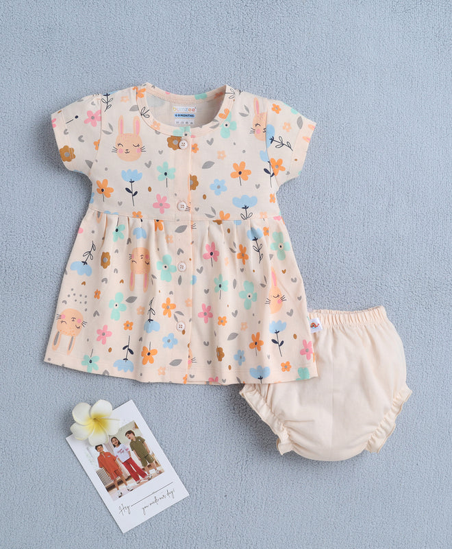 Peach Girls Cap Sleeves Frock With Panty