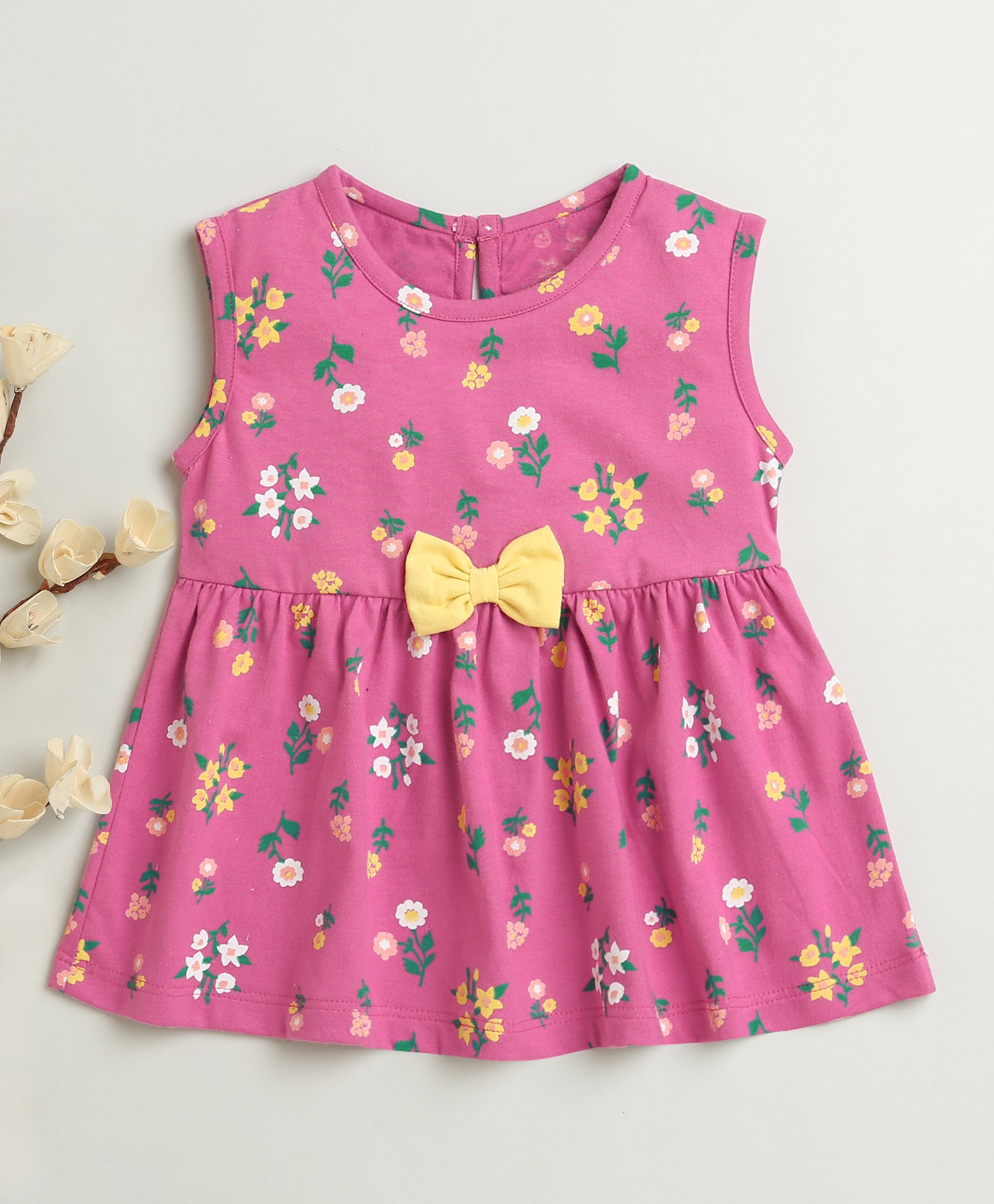 Magenta Girls Sleeveless Cotton Knee Length Frock