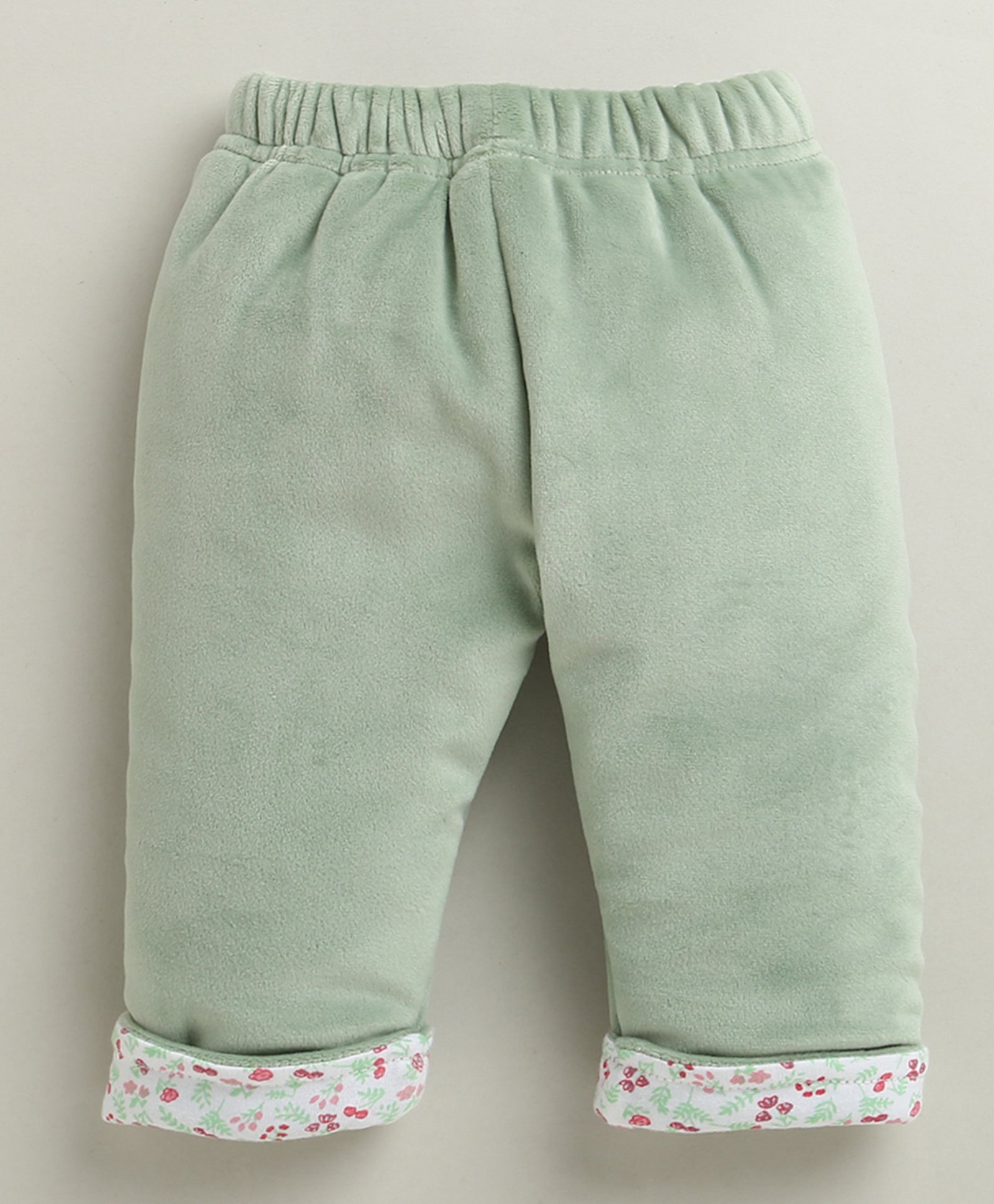 Green Girls Full Sleeves Cotton Blend Winter Wear Set