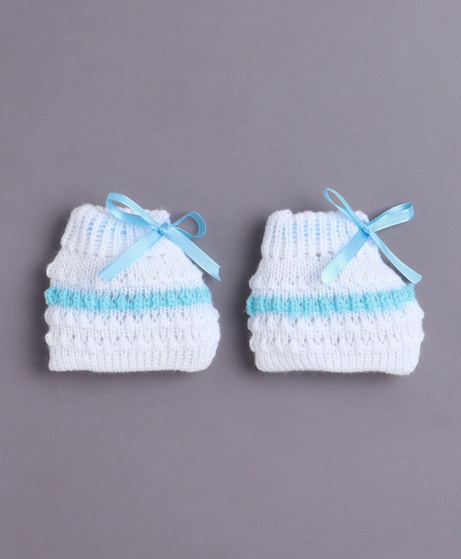 White & Aqua Baby Boys Full Sleeves Acrylic Blend Sweater With Cap & Socks