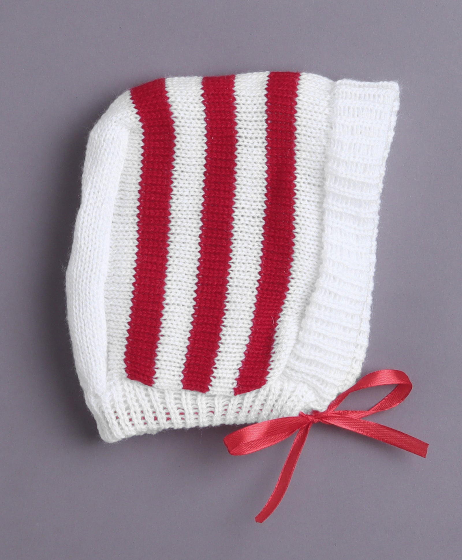 White & Maroon Baby Boys Full Sleeves Acrylic Blend Sweater With Cap & Socks