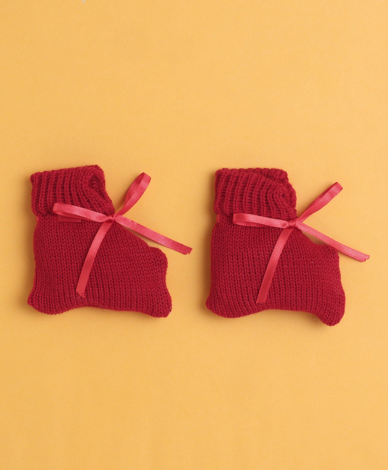 Maroon Baby Boys Full Sleeves Acrylic Blend Sweater With Cap & Socks