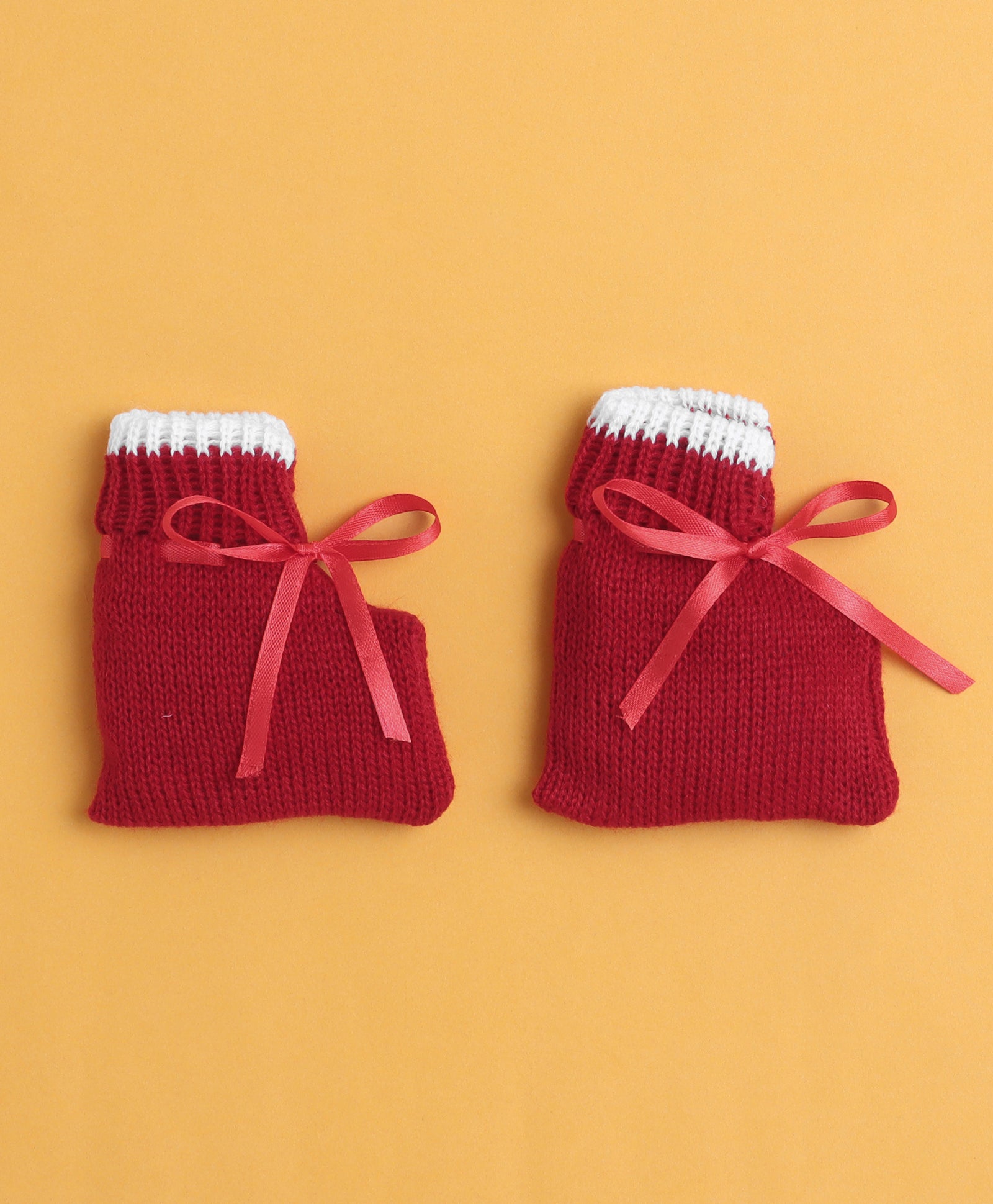 Maroon Baby Boys Full Sleeves Acrylic Blend Sweater With Cap & Socks
