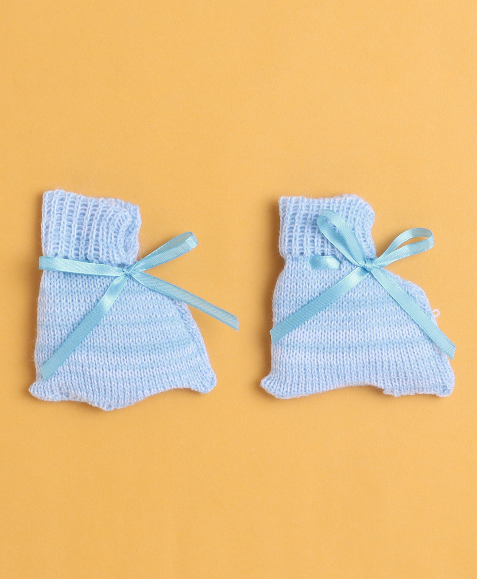 Sky Blue Baby Boys Full Sleeves Acrylic Blend Sweater With Cap & Socks