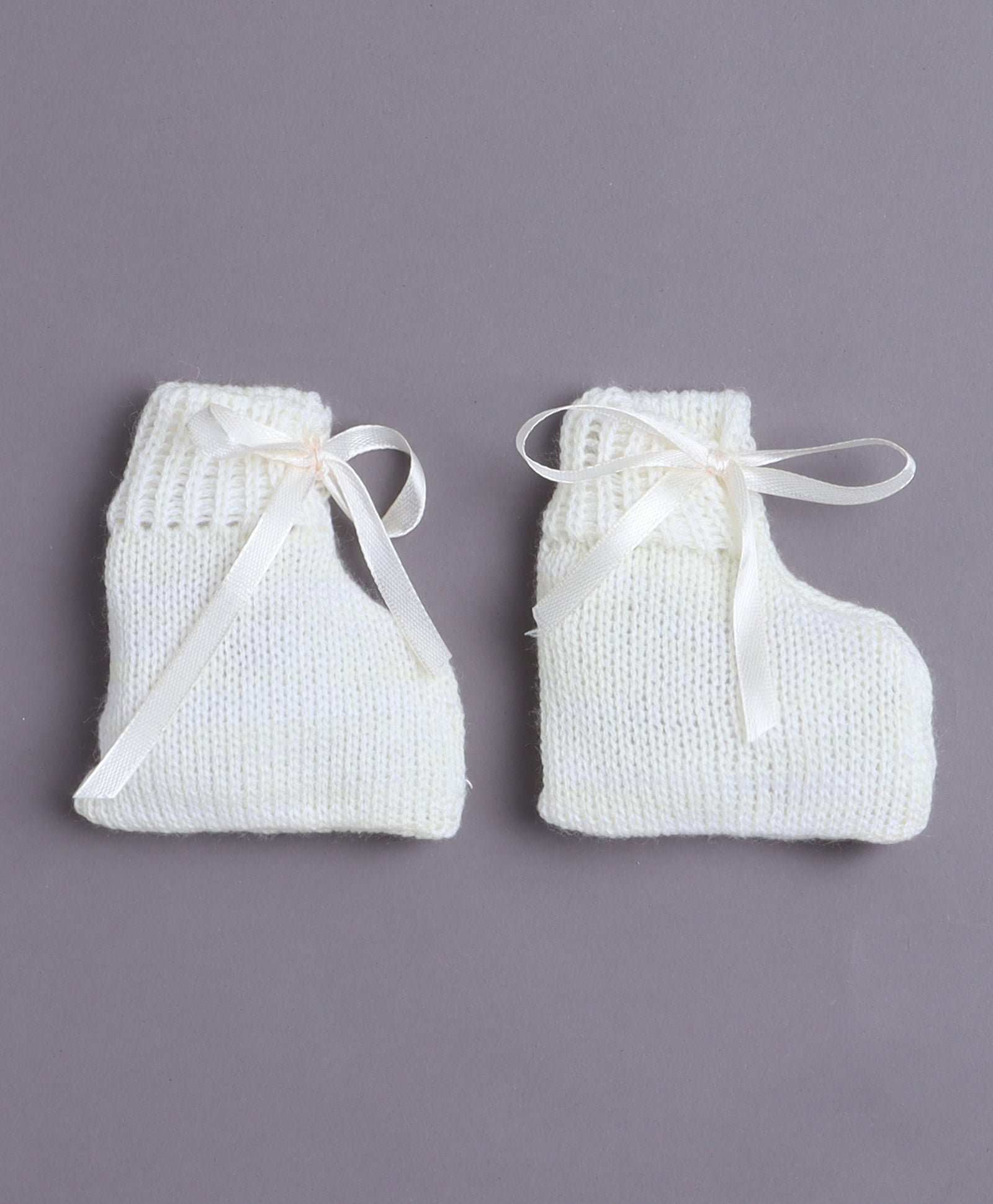 Yellow Baby Girls Full Sleeves Acrylic Blend Sweater With Cap & Socks