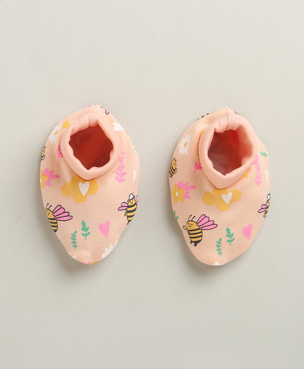Bumzee Peach Animal Print Cap, Mitten & Bootie Set, 100% Cotton, with Mittens (Style Peb10934)