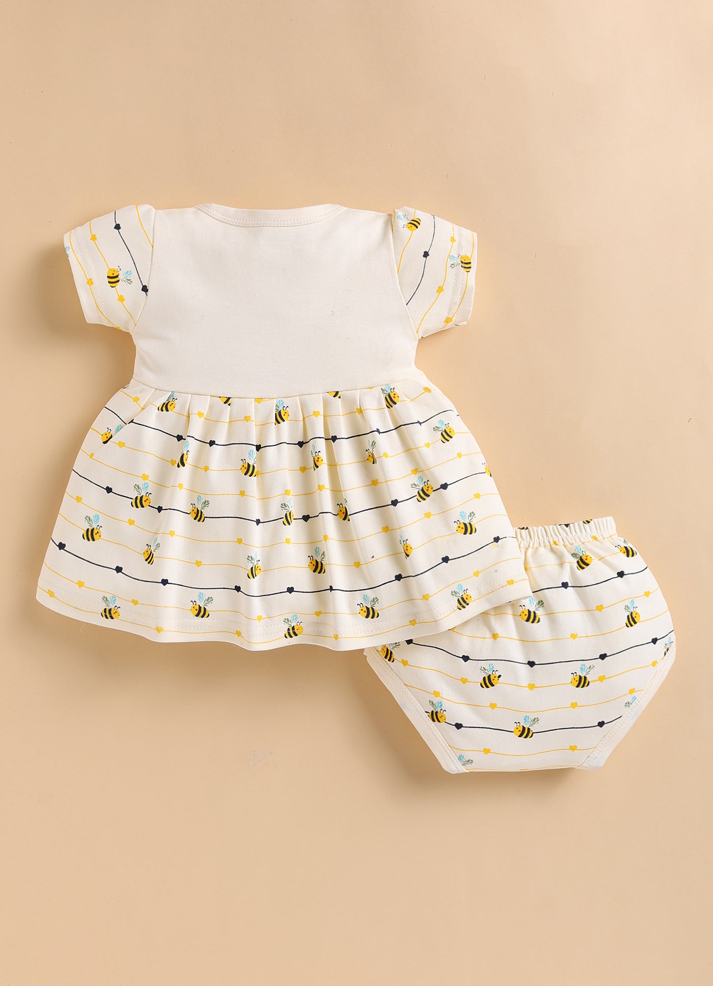 Cream Girls Cap Sleeves Frock With Panty
