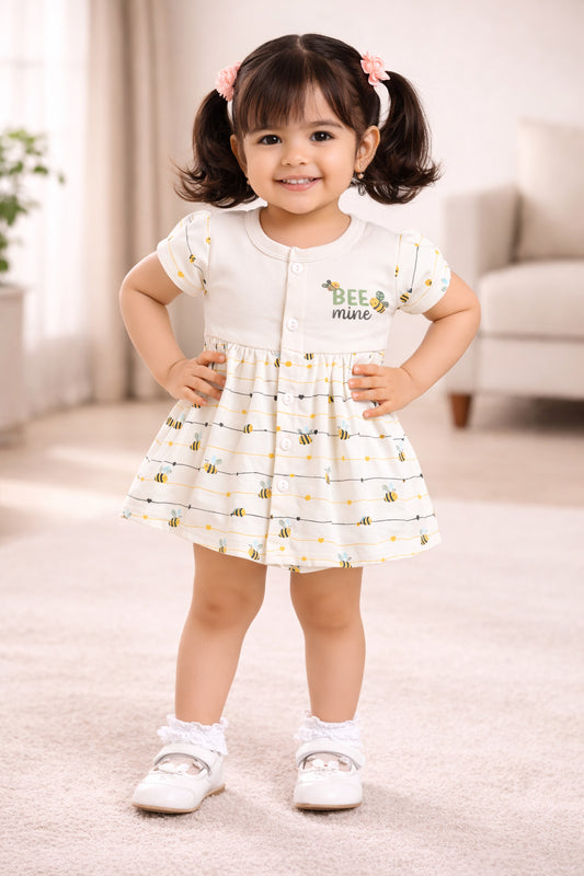 Cream Girls Cap Sleeves Frock With Panty