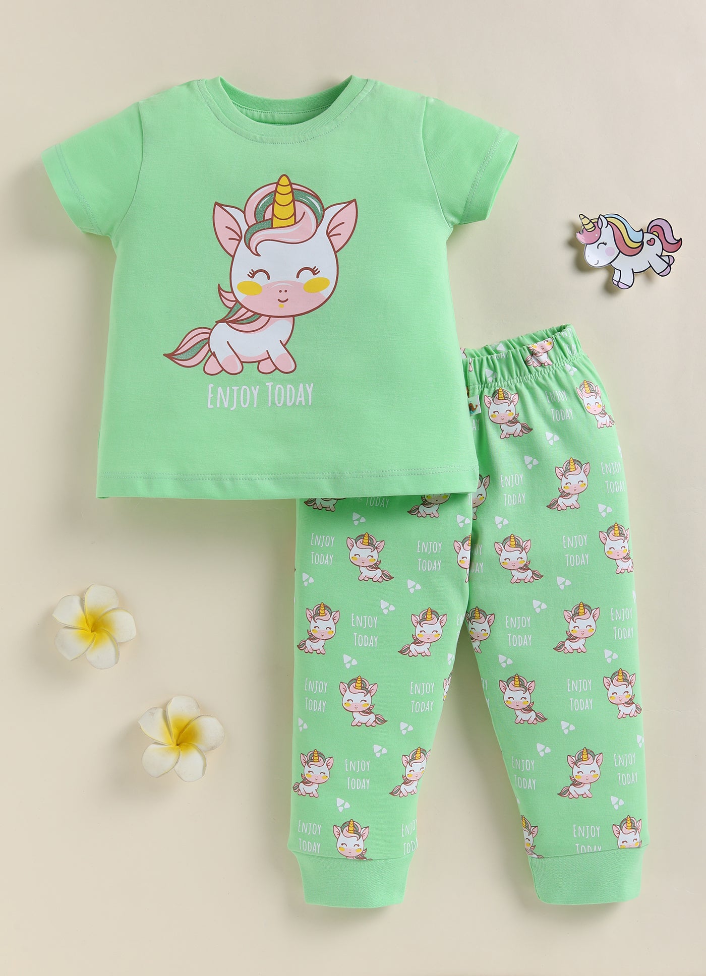 Green Girls Half Sleeves Cotton T-Shirt & Pyjama Set