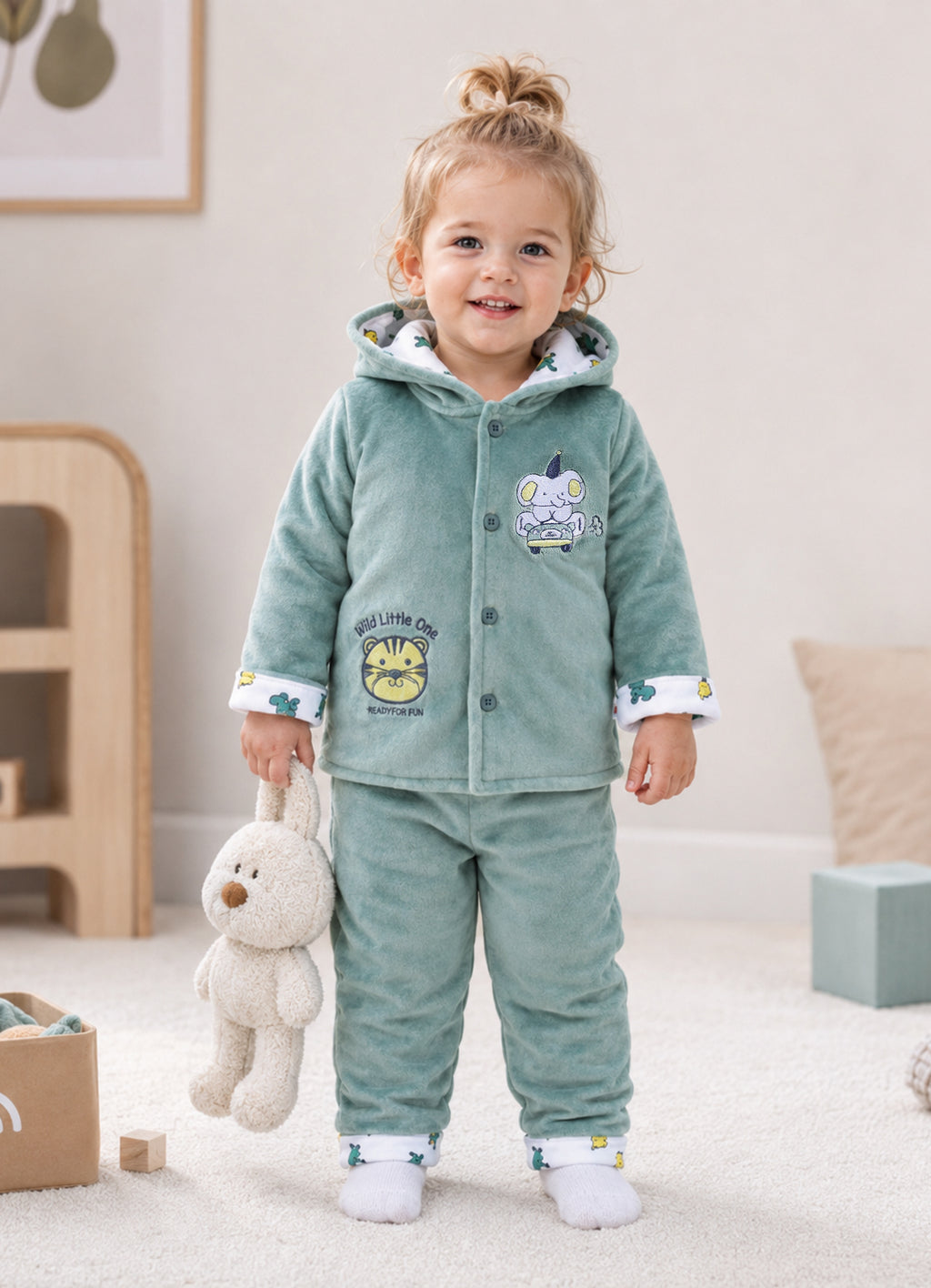 Bumzee Green Embroidered Winter Set, Full Sleeves, Velvet, Hooded (Style Peb11699)