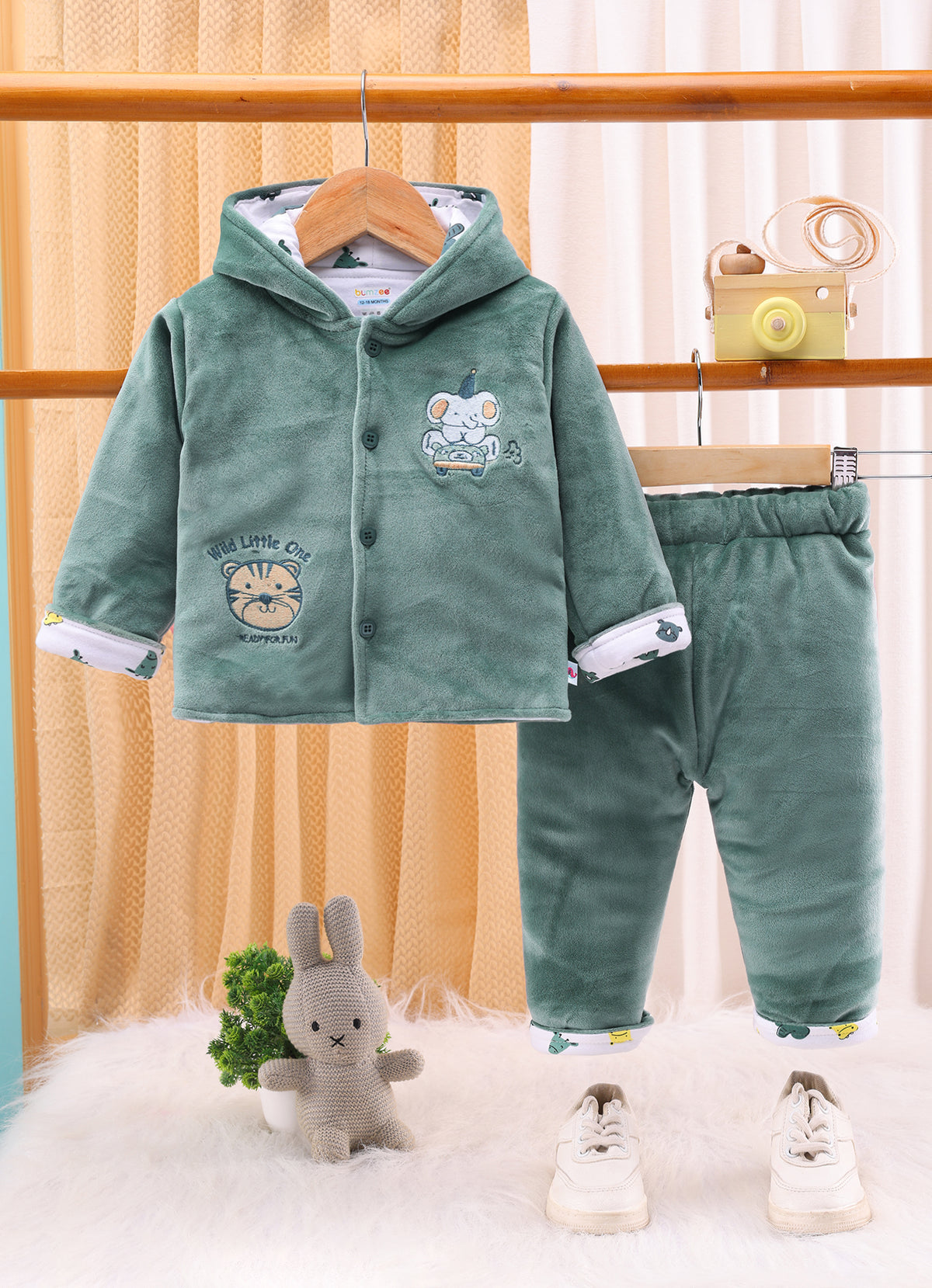 Bumzee Green Embroidered Winter Set, Full Sleeves, Velvet, Hooded (Style Peb11699)