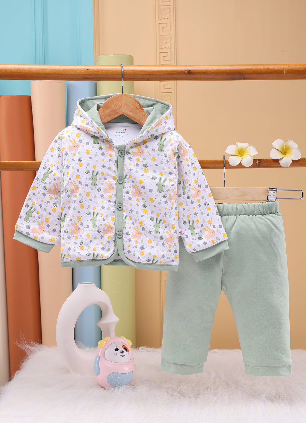 Bumzee White & Green Animal Print Winter Set, Full Sleeves, Cotton Padded