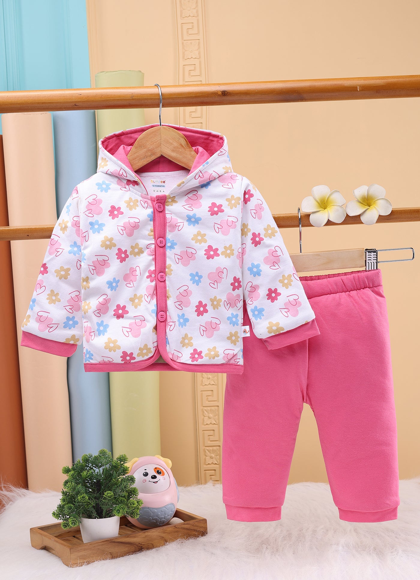 Bumzee White & Pink Floral Print Winter Set, Full Sleeves, Cotton Padded