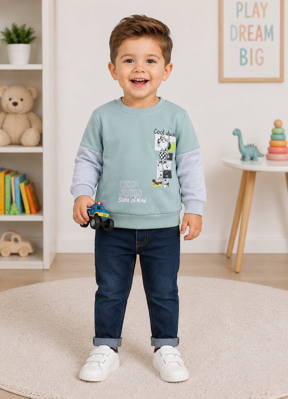 Bumzee Green Graphic Print Sweatshirt, Full Sleeves, 100% Cotton