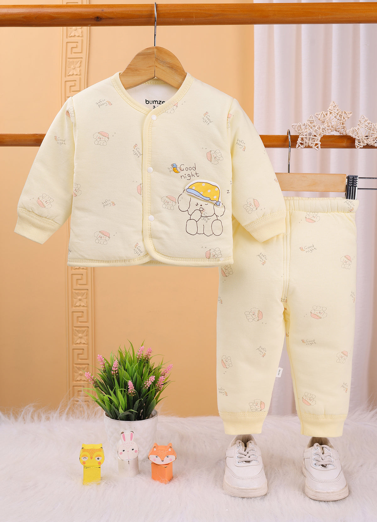 Yellow Animal Print Padded Jabla & Pyjama Set, Cotton Blend Polyfill