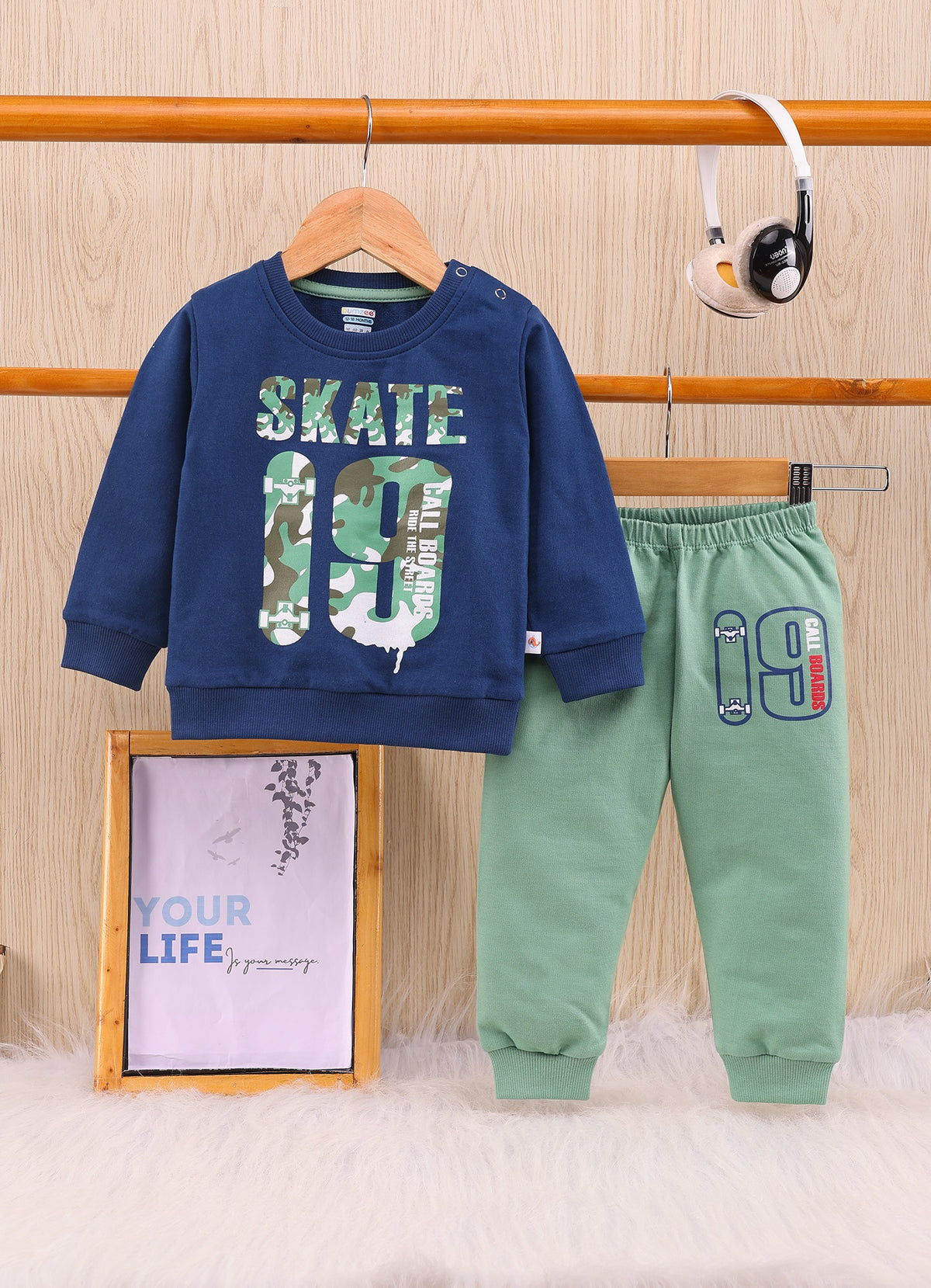 Navy & Green Graphic Print Sweatshirt & Jogger Set, Full Sleeves, 100% Cotton