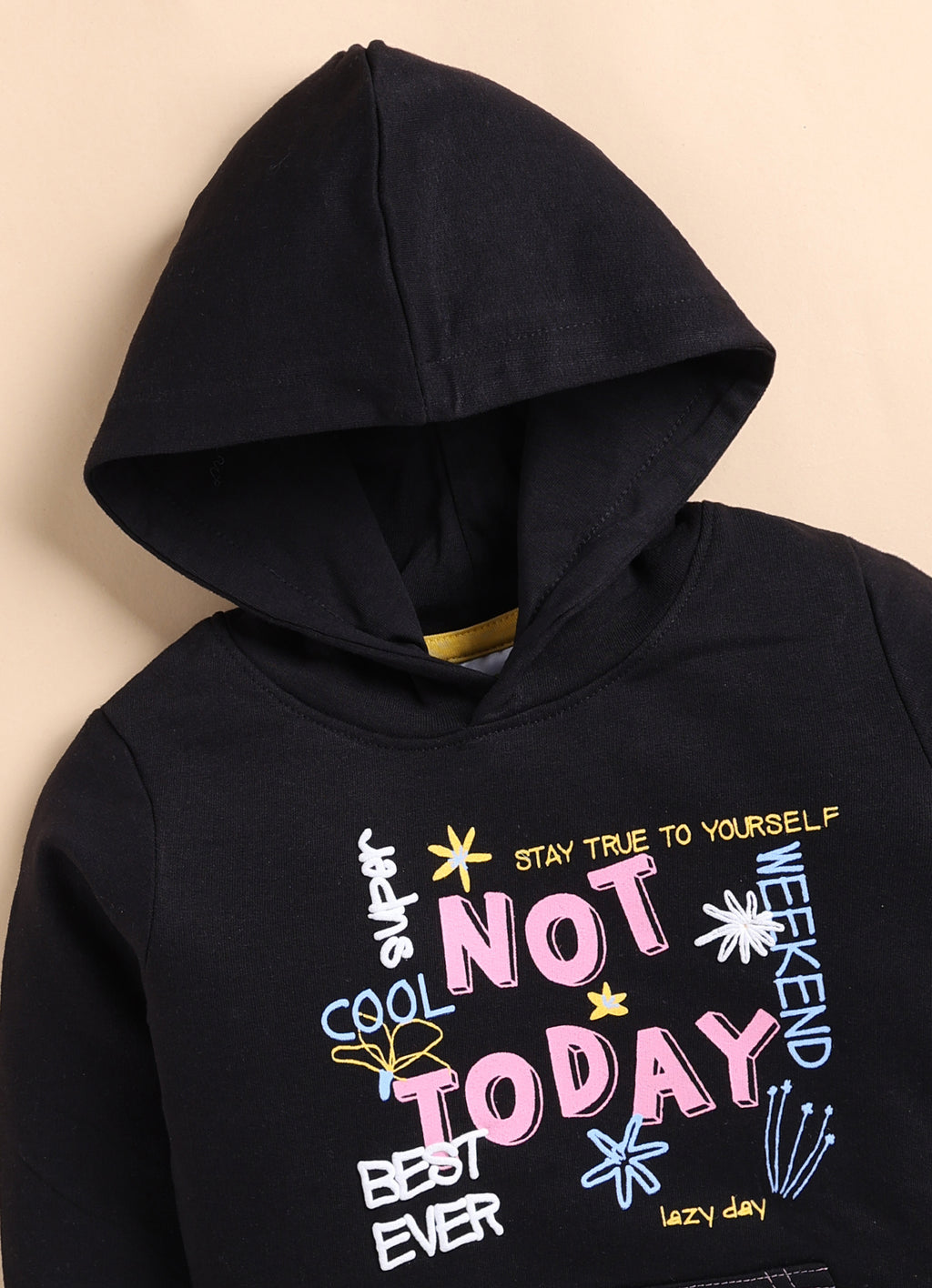 Bumzee Black Graphic Print Sweatshirt, Full Sleeves, Fleece, Hooded (Style Peb9783N)