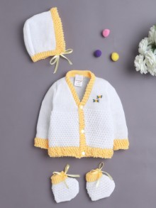 BUMZEE White & Yellow Baby Girls Full Sleeves Acrylic Blend Sweater With Cap & Socks
